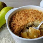 Päärynäcrumble: herkullinen, helppo jälkiruoka, joka sopii täydellisesti viihtyisään iltapäivään