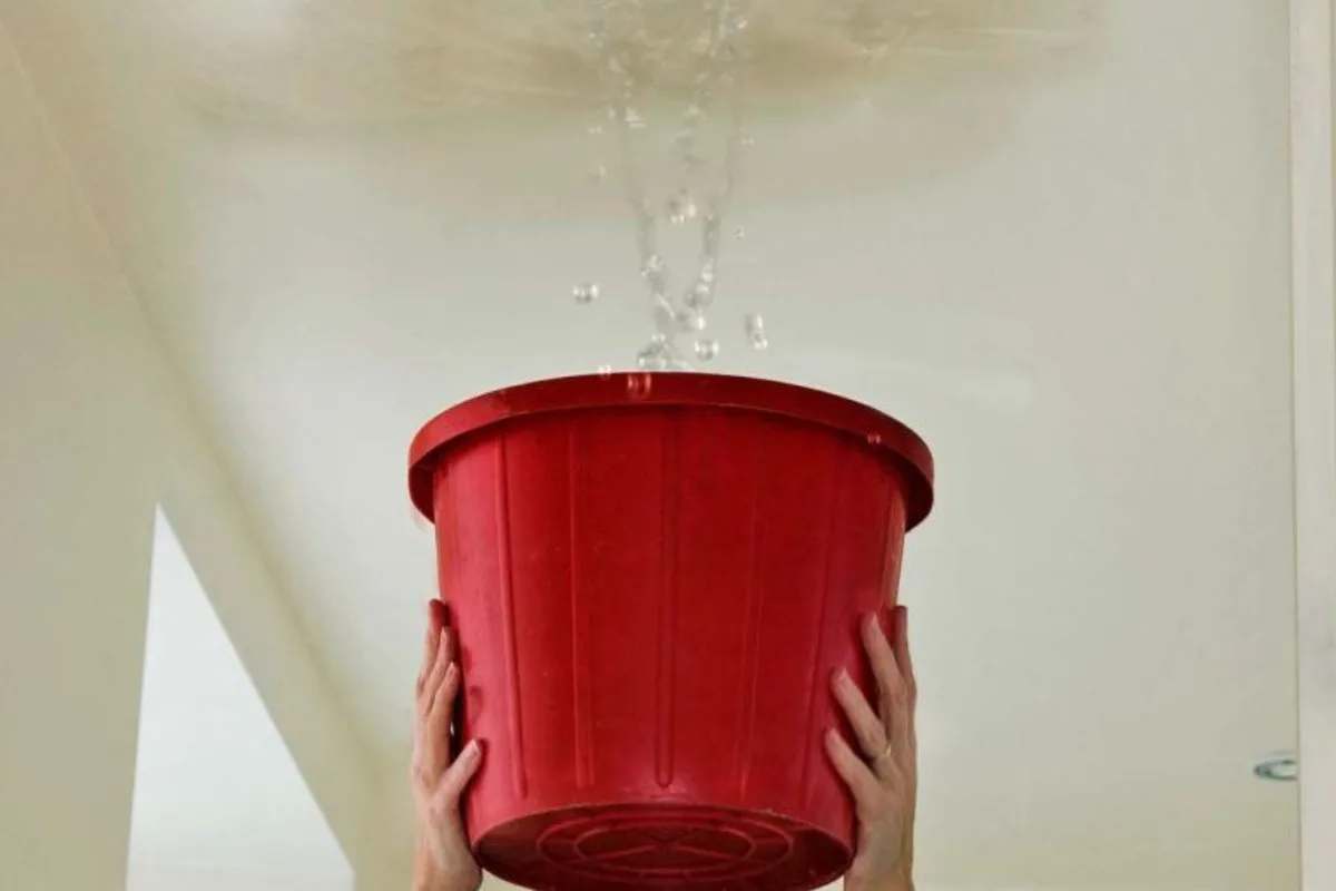 Hei vuodoille: Näin poistat ne kotoasi helposti ja edullisesti