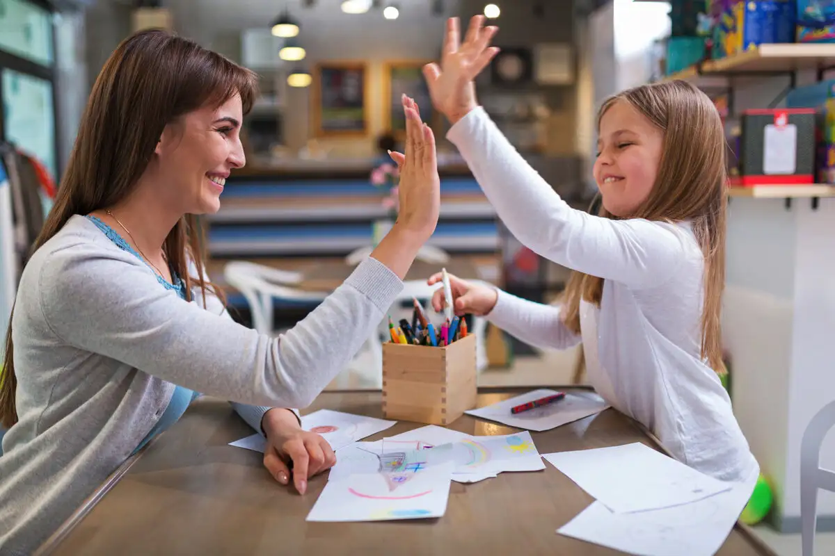 Kehu ponnisteluja: Suomalainen tapa motivoida ilman palkintoja