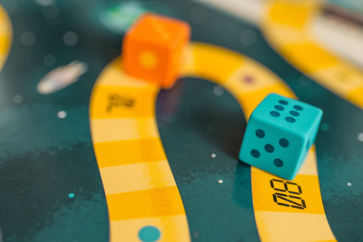 Valitsetko dominon vai Monopolyn? Psykologinen testi paljastaa älykkyytesi