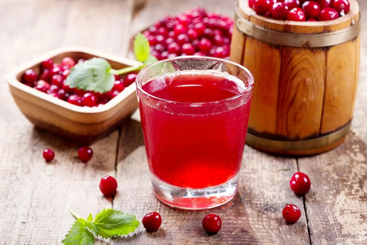 Miksi suomalaiset naiset juovat tätä mehun joka aamu terveyden vuoksi