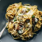 Lämmitä iltasi tällä herkullisella sienipasta