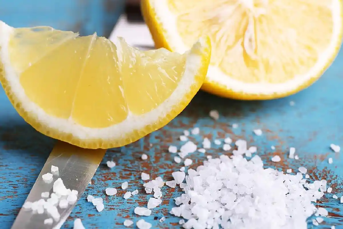 Puhdista negatiivinen energia vain viikossa tällä sitruuna- ja suolarituaalilla