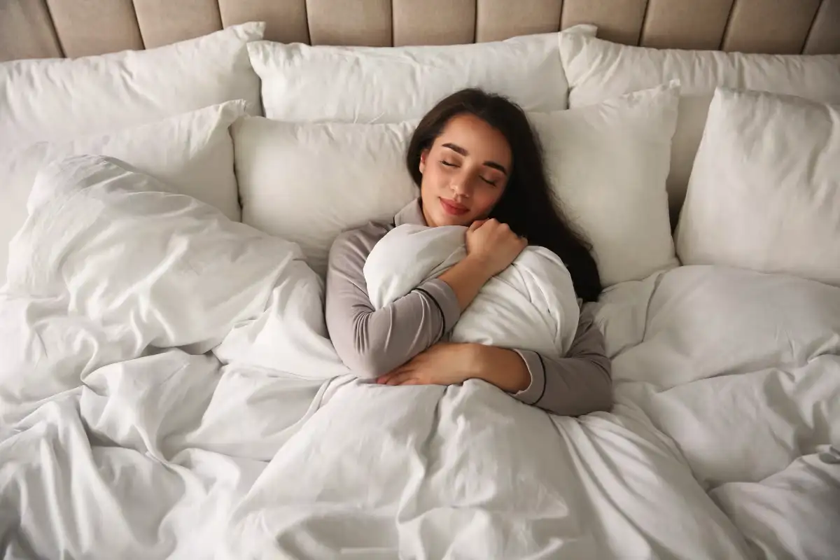 Miksi suomalaiset nukkuvat viileässä huoneessa: Terveellisen unen tiede