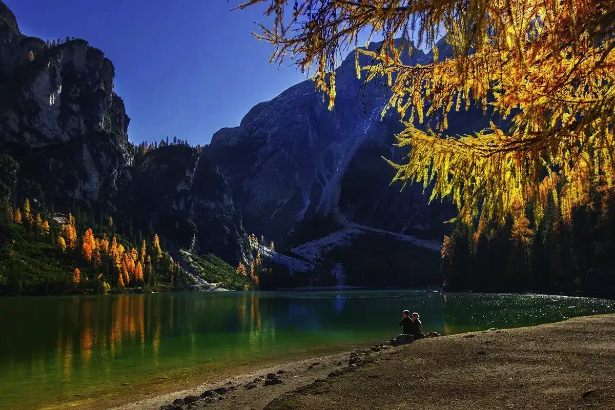 Miten suomalaiset elävät ilman rajoja? 5 Euroopan kohdetta syksyn värien ihailuun!