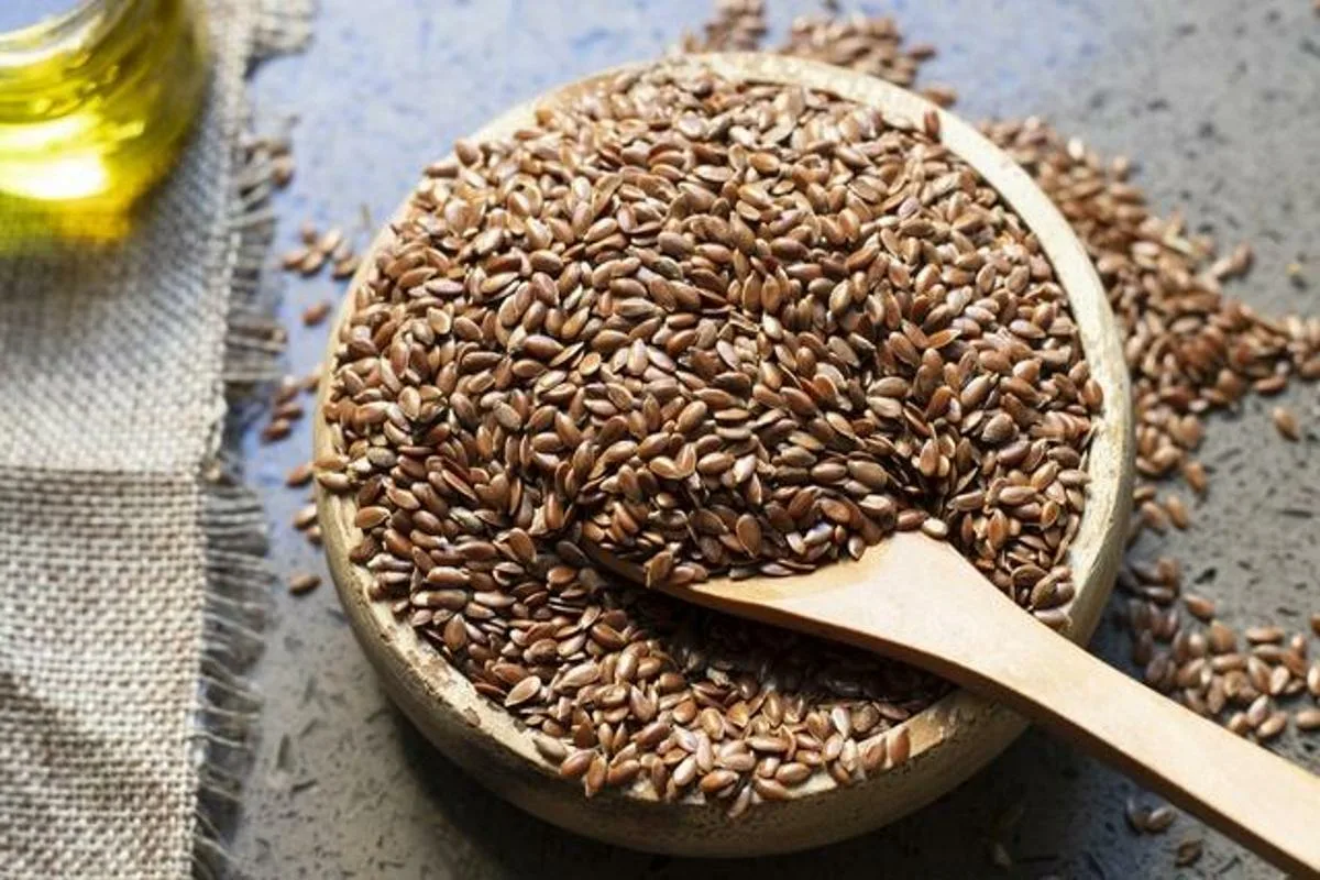 Kuinka syödä yli 45-vuotiaana: Ravitsemusterapeutit paljastavat 8 avainruokaa