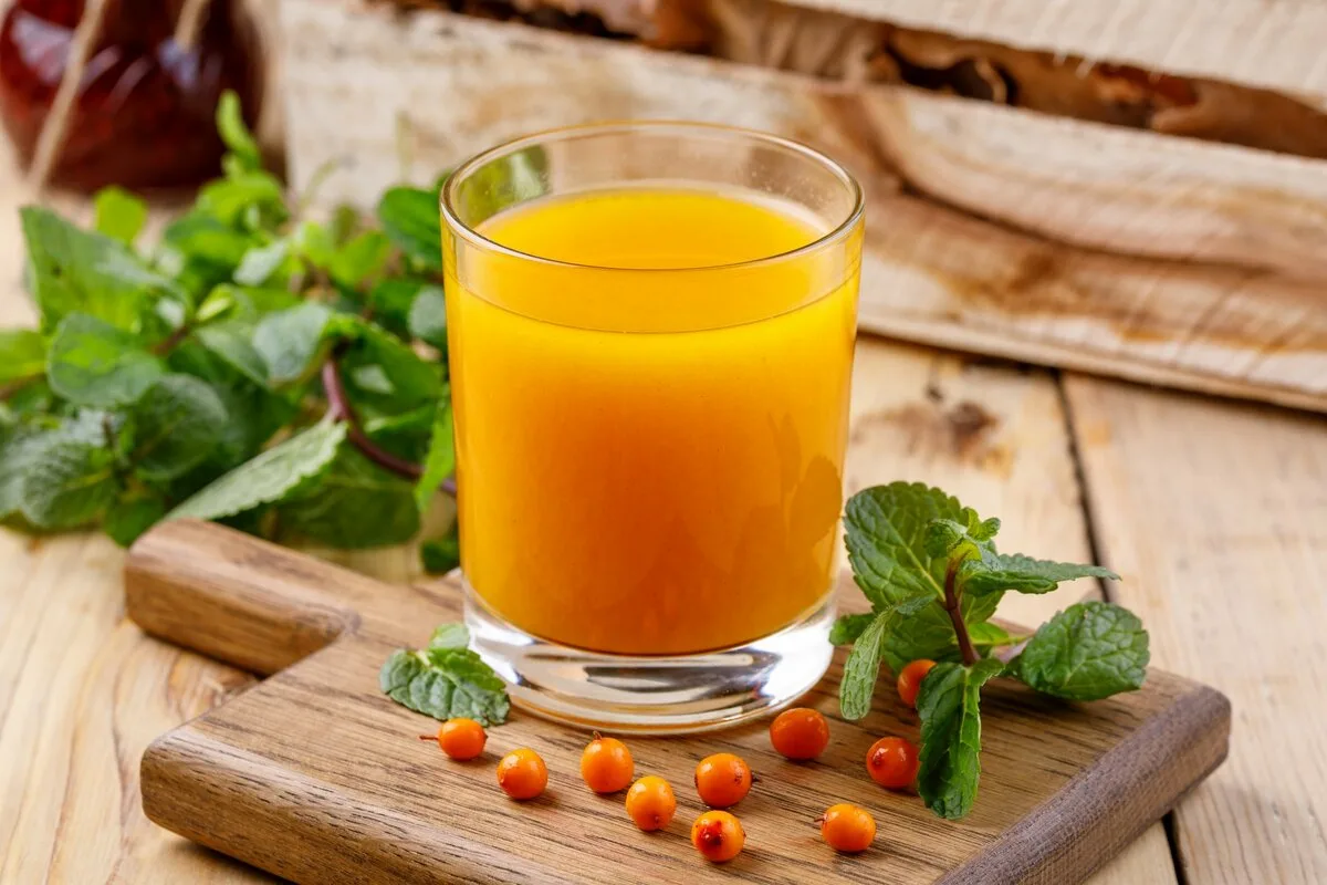 Aamun vitamiinipommi: Helppo tyrnimehu Helsingistä