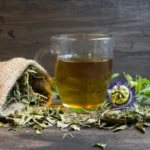 Suomalainen "yötee" valeriaanalla: Tampereen resepti nopeaan nukahtamiseen