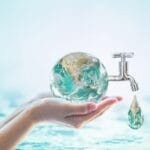 Veden säästäminen suomalaiseen tapaan: Kuinka pienentää vesilaskua kylpyhuoneessa?