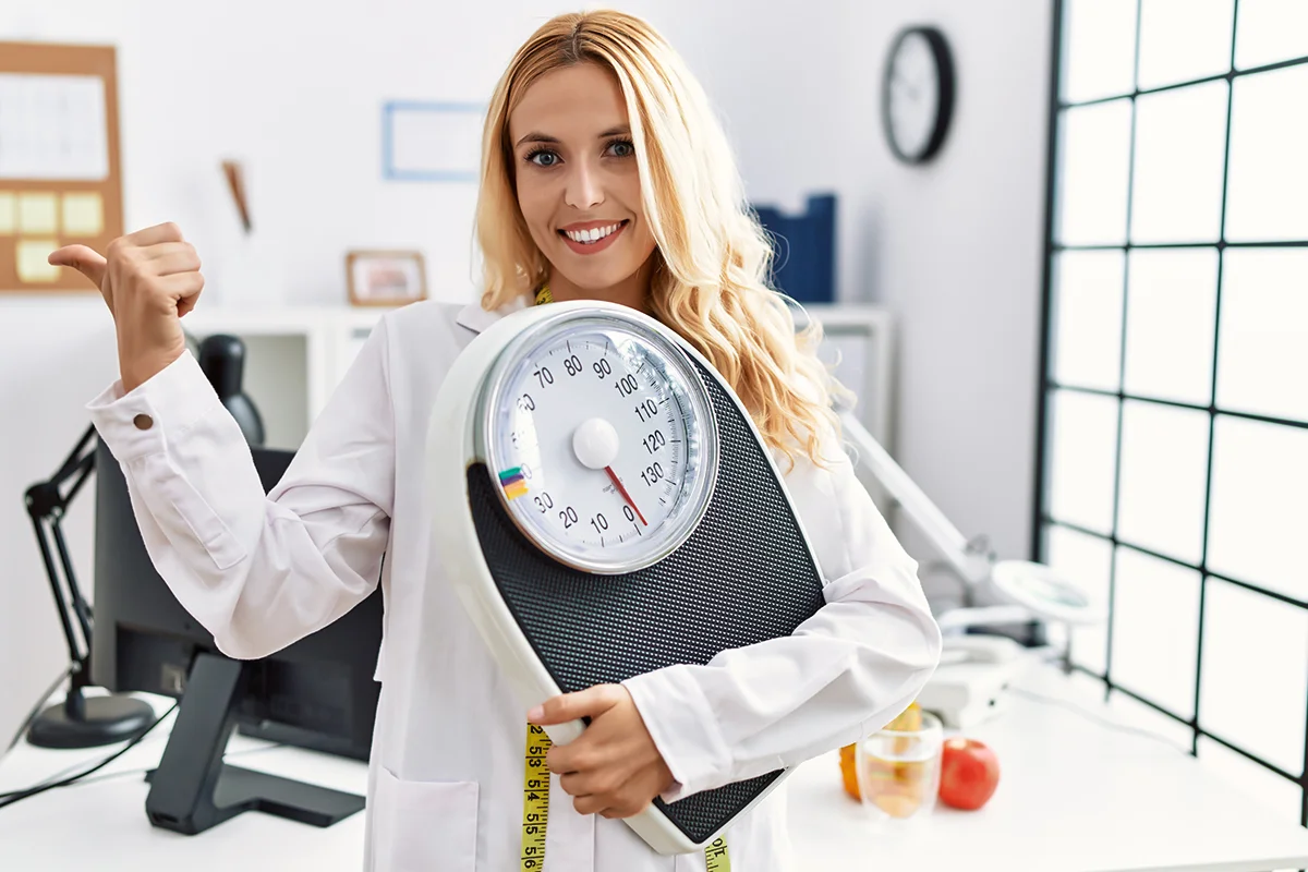 5:2 ruokavalio nousee suosioon: ravitsemusterapeutti arvioi laihdutustavan tehokkuutta