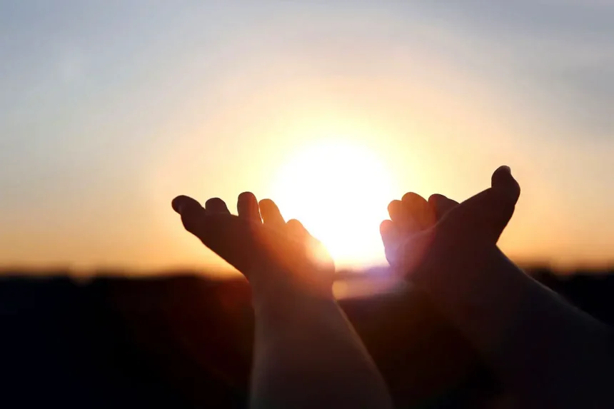 Auringonvalo: Syksyn valo, joka virkistää aivojasi