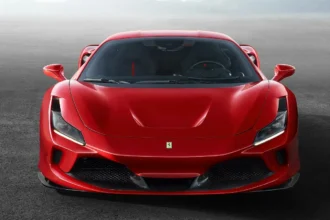 Punaisesta Ferrarista BMW:n Astoril-siniseen: värit, jotka tekevät automerkeistä ikoneita