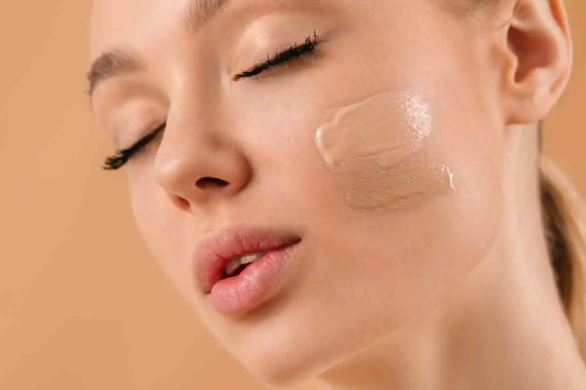 Minimalistinen sävy: Suomalainen BB-voide Helsingissä