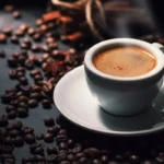 Täydellinen espresso kotona – asiantuntijan salaisuudet ilman kalliita laitteita