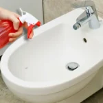 Miksi bidee kannattaa suihkuttaa etikalla? Näin pidät kylpyhuoneen puhtaana