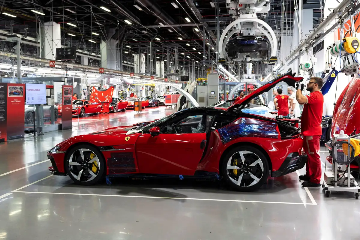 Ferrari Elettrica: Kuuluuko sähkö-Ferrari samalta kuin perinteiset ikonit?