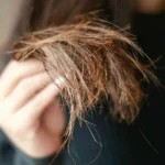 Unohda kampaamo: Kokeile tätä helppoa kotikonstia korjataksesi halkeilevat latvat