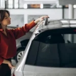 Hybridiauto, joka kestää eläkeikään: 8 luotettavaa mallia asiantuntijan suosittelemana