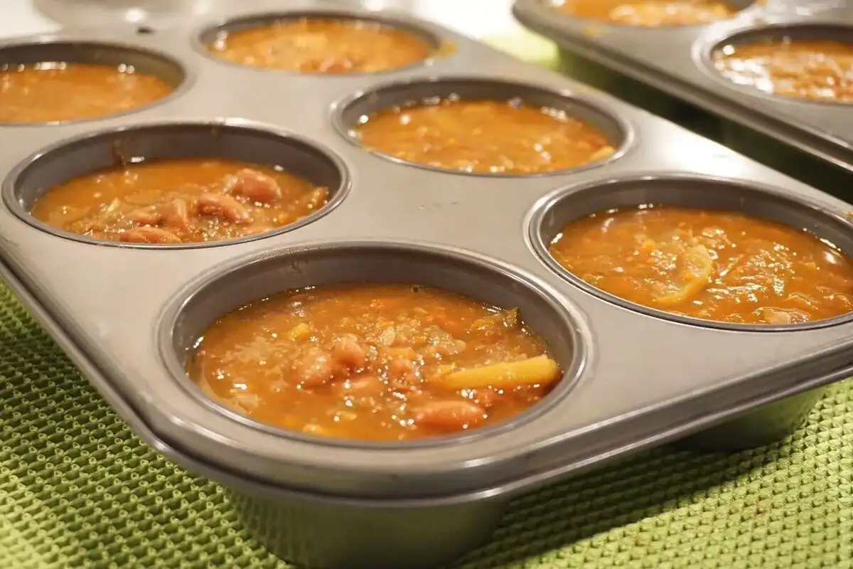 Jäädytä keittoa annoksittain: Näin luot kätevän talvivaraston