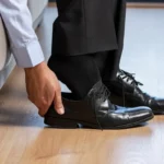 Kenkien riisuminen vieraissa: paljaiden jalkojen yllätys Oulussa