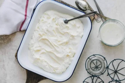 Kermajuustokreemi: Resepti, joka tekee jälkiruoistasi täydellisiä