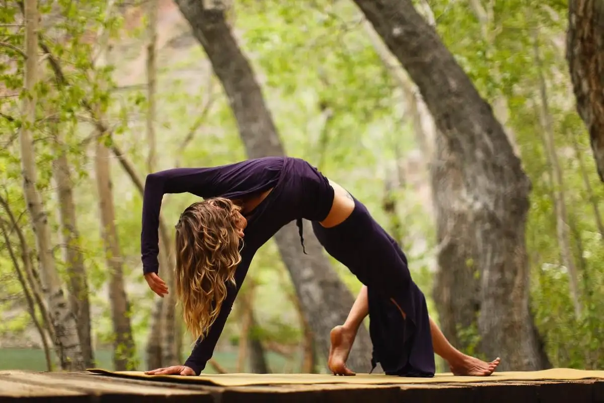 Luonnon jooga: Tasapaino ja energia arkeen