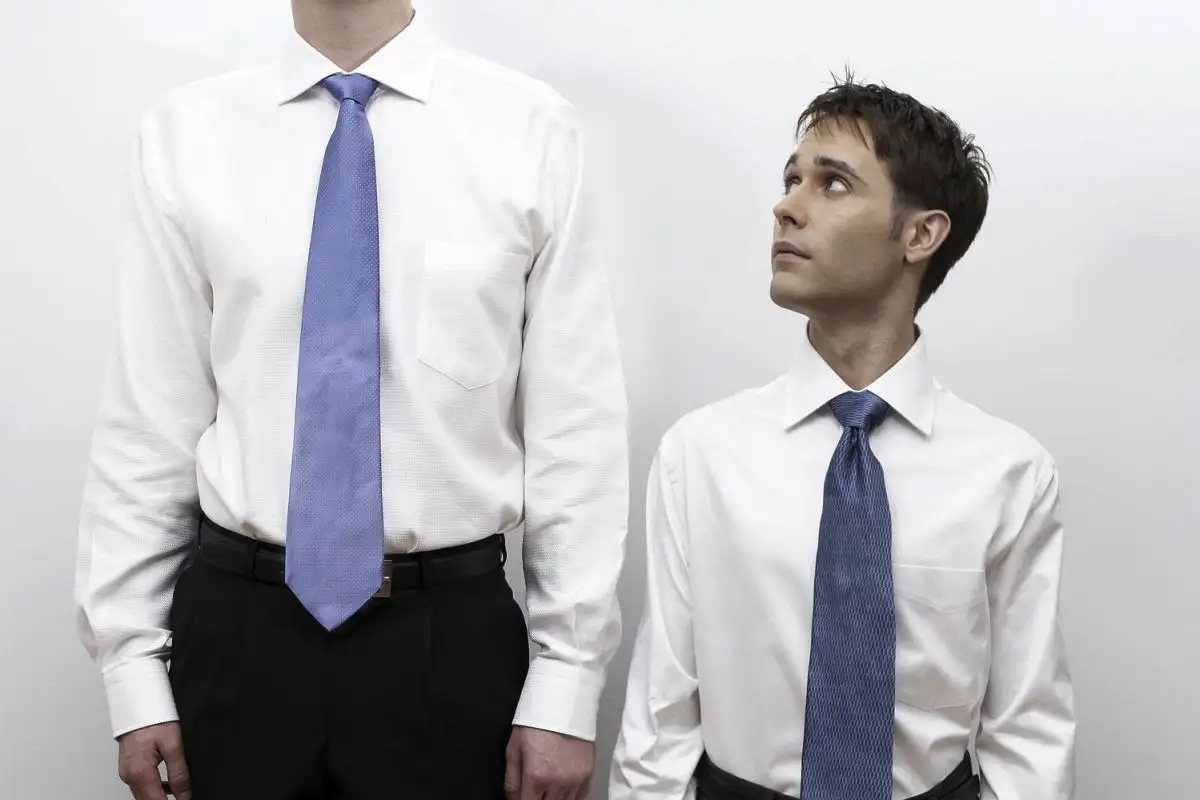 "Alle 180 cm? Ei kiitos!" – Miksi miehen pituus merkitsee minulle