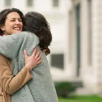 Mitä jos suomalaiset halaavat kadulla: Shokki Tampereella