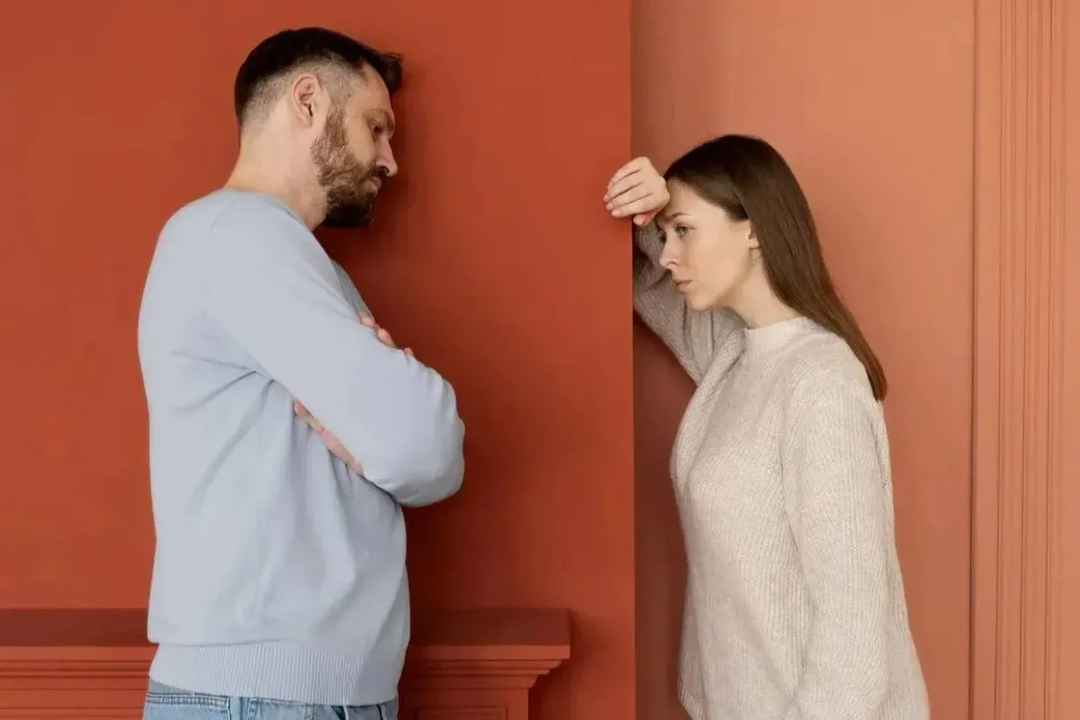 Miten saada ihminen muuttamaan toimintaansa: Psykologinen temppu, joka toimii varmasti