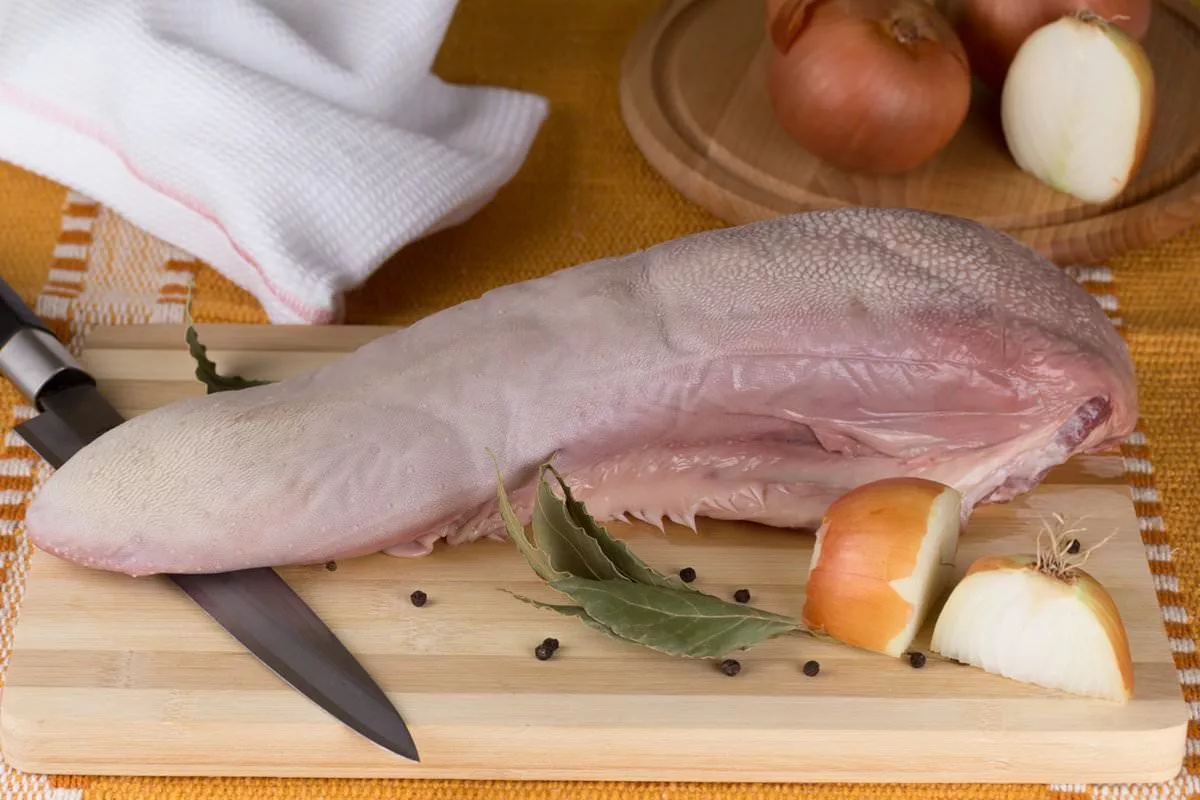 Näin keität naudan kieltä täydellisesti: salaisuudet herkulliseen lopputulokseen