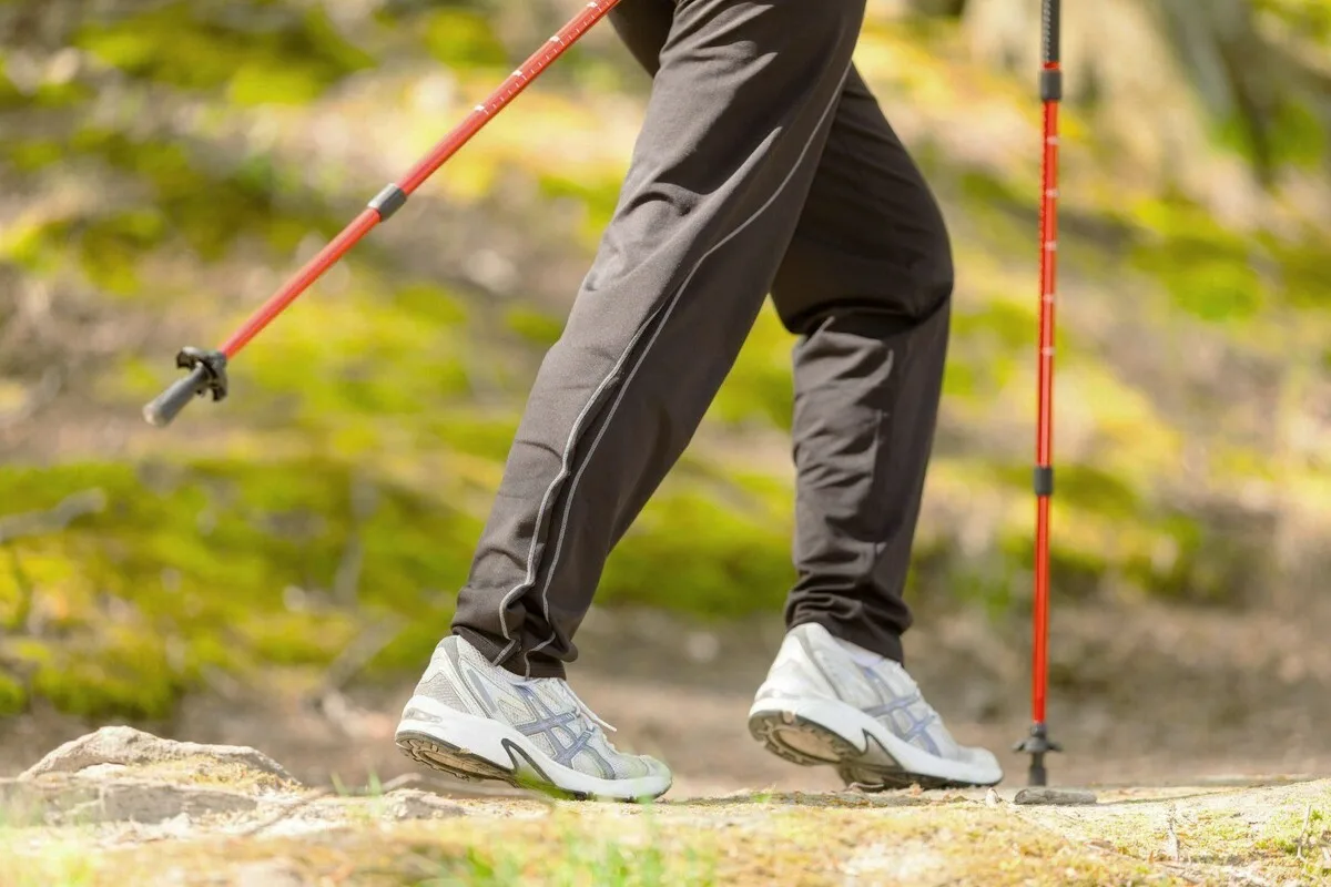 Pohjoismainen kävely: Suomalainen liffihakki Tampereelta vahvaan selkään ja hoikempaan vyötäröön