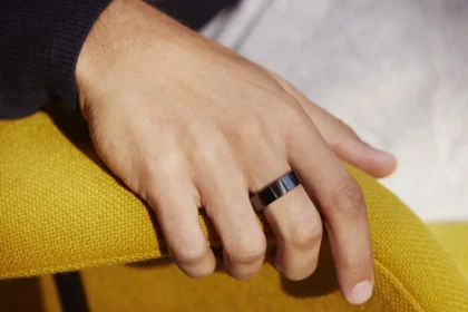 Reebok Smart Ring: Sormus, joka vie terveytesi seurannan uudelle tasolle