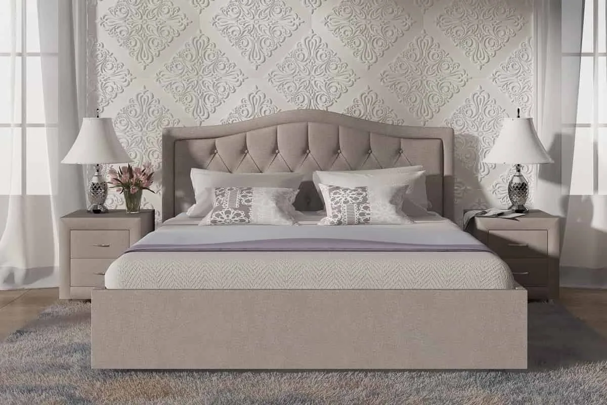 Miten sängyn pääty tulisi sijoittaa feng shuin mukaan energian turvaamiseksi