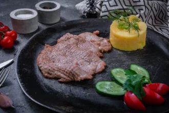 Sianpihvien kypsennys: Näin saat aina mureita ja mehukkaita pihvejä