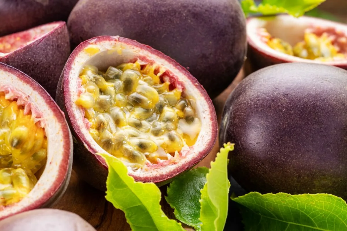 Intohimonhedelmä: Näin valmistat antioksidanttisen maracuyá-smoothien ja hyödyt sen voimasta