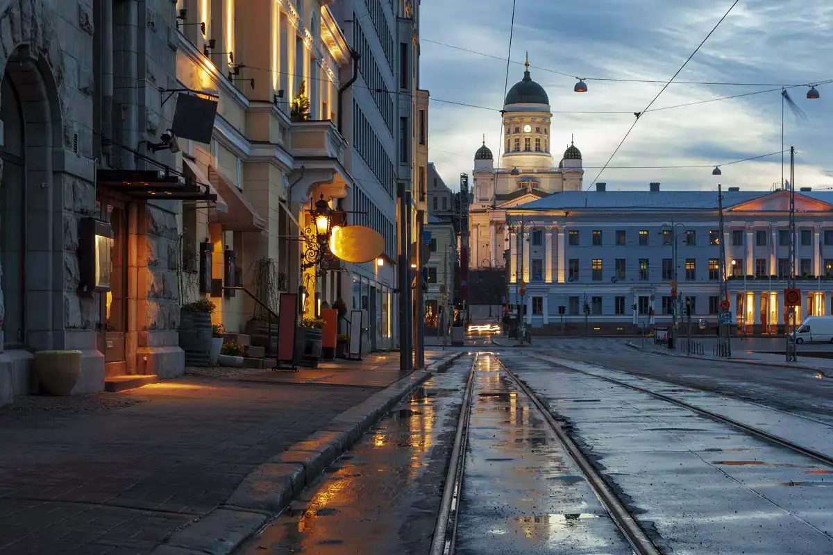 Sateet lumo Suomessa: Näin selviät 80 mm syyssateista