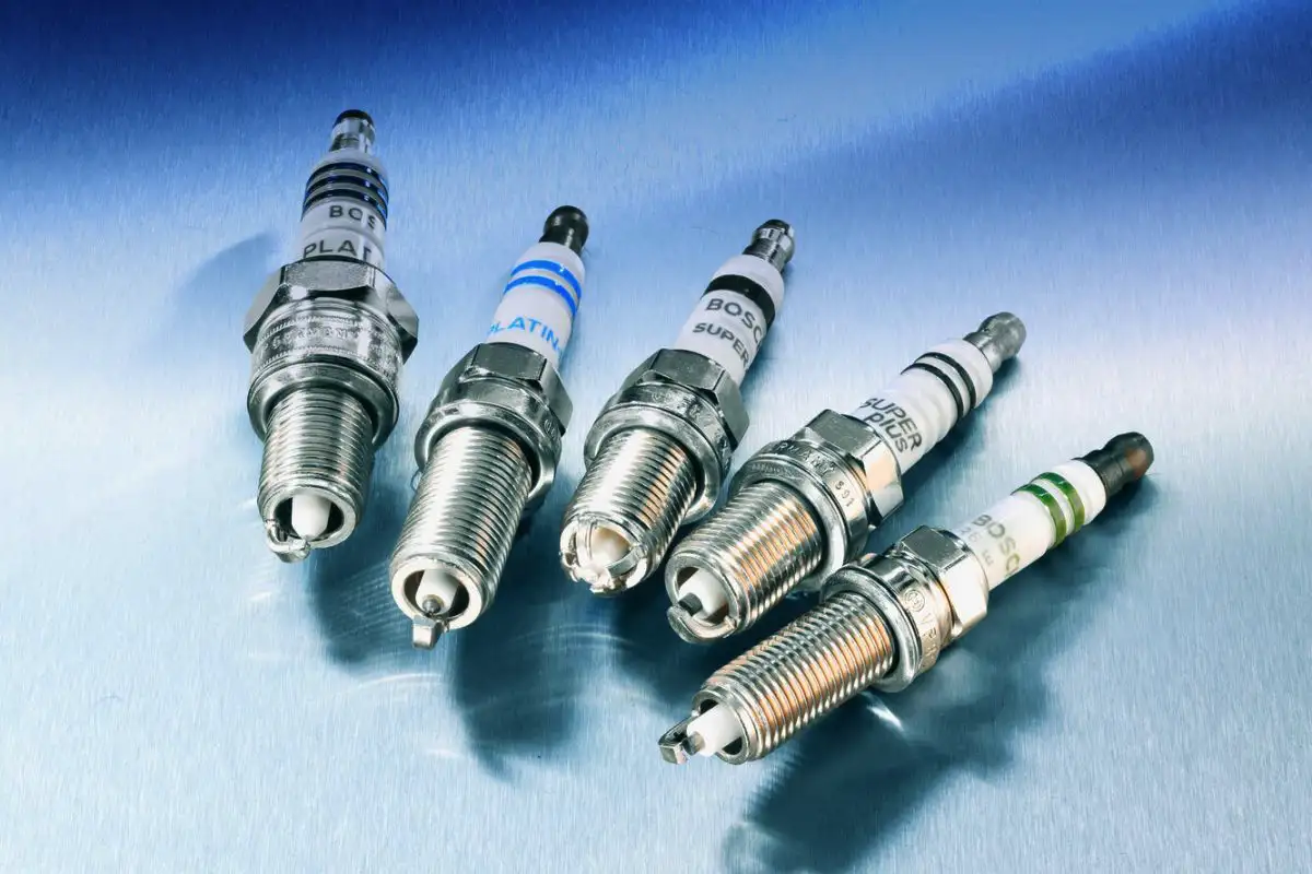 Suomalainen sytytystulppien puhdistus: säästöä Helsingissä