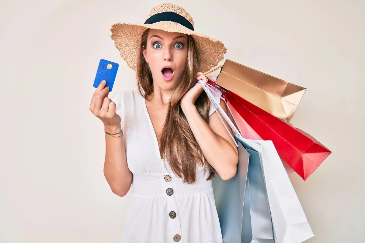 “Taloudellinen pikaruoka”: Miksi kulutamme rahaa, kun olemme väsyneitä tai ahdistuneita?