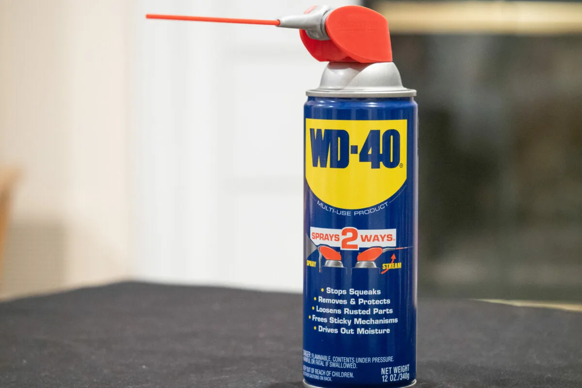 Säästä tuhansia auton korjauksissa: WD-40:n nerokas käyttö ja yleiset virheet