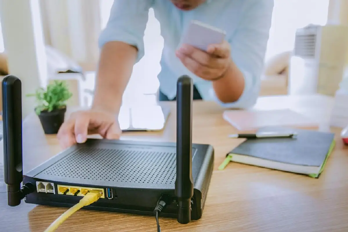 Wi-Fi katkeilee nurkissa? Löydä syy ja korjaa nettiyhteys näillä vinkeillä