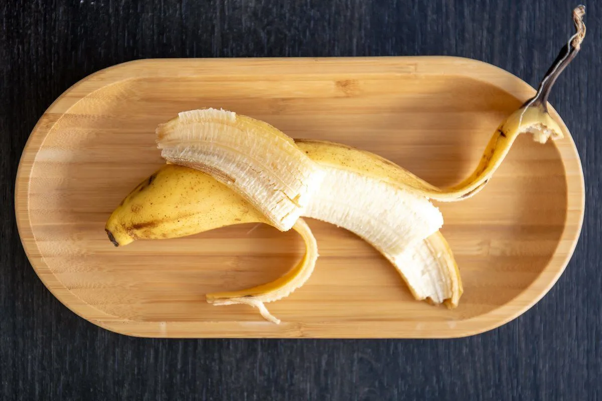 Banaaninkuoret ja sitruuna – keittiön ilmaista taikaa, joka muuttaa koko kodin, puutarhan ja ihonhoitorutiinin