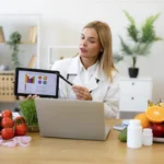 5 hedelmää immuunijärjestelmän vahvistamiseksi ennen talvea – japanilaisen ravitsemusterapeutin neuvot