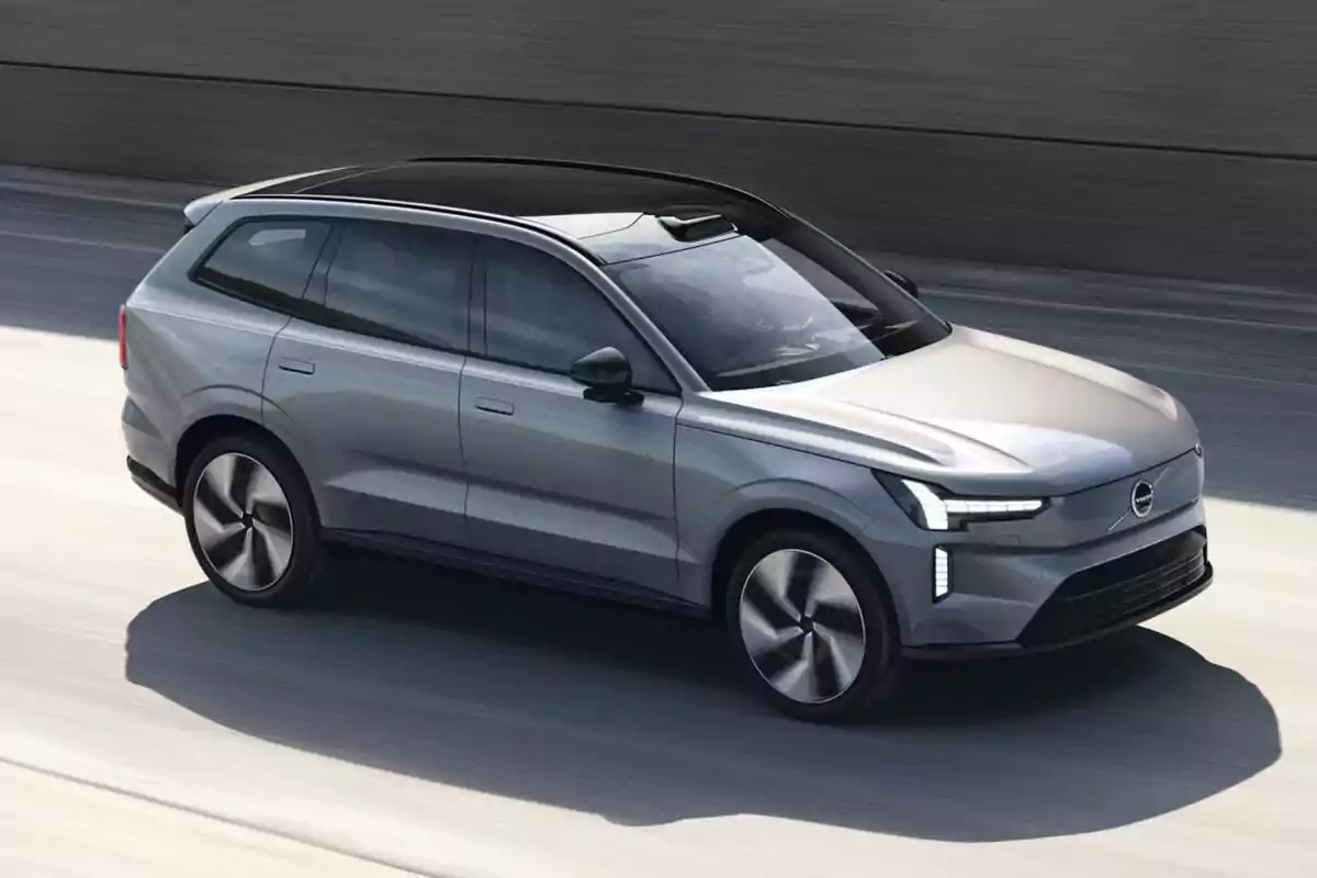 Kaksisuuntainen lataus – sähköauto, joka pitää kodin lämpimänä, pienentää sähkölaskua sadoilla euroilla vuodessa ja vakauttaa koko maan sähköverkon