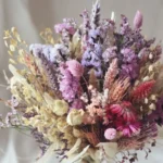 Näitä kukkia ei kannata ikinä antaa lahjaksi – vaikka ne olisivat miten upeita tahansa: energia kääntyy vastaan ja voi tuoda vakavaa epäonnea