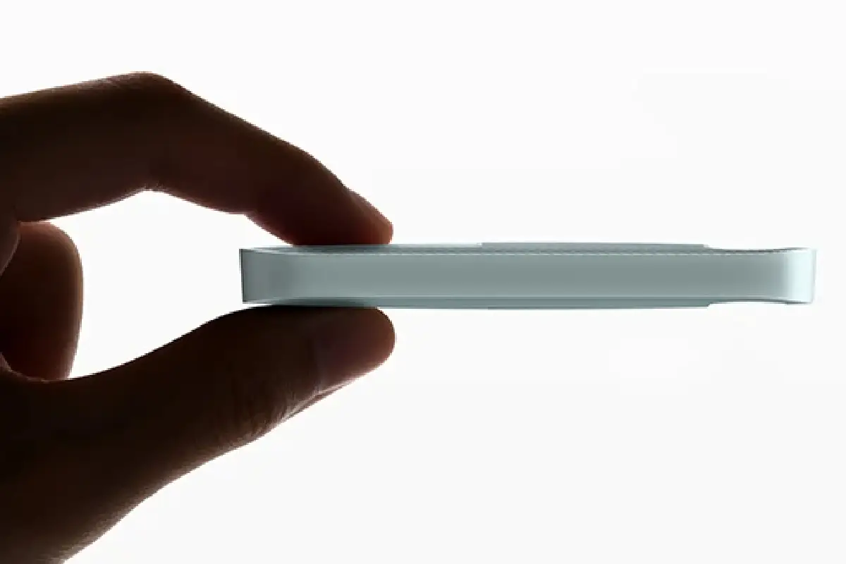 Lexar Air – ultralämmin SSD, joka mahtuu taskuun ja kestää pudotukset