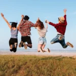 Suomen onnellisimman maan salaisuudet – tavat, jotka tekevät suomalaisista maailman iloisimpia