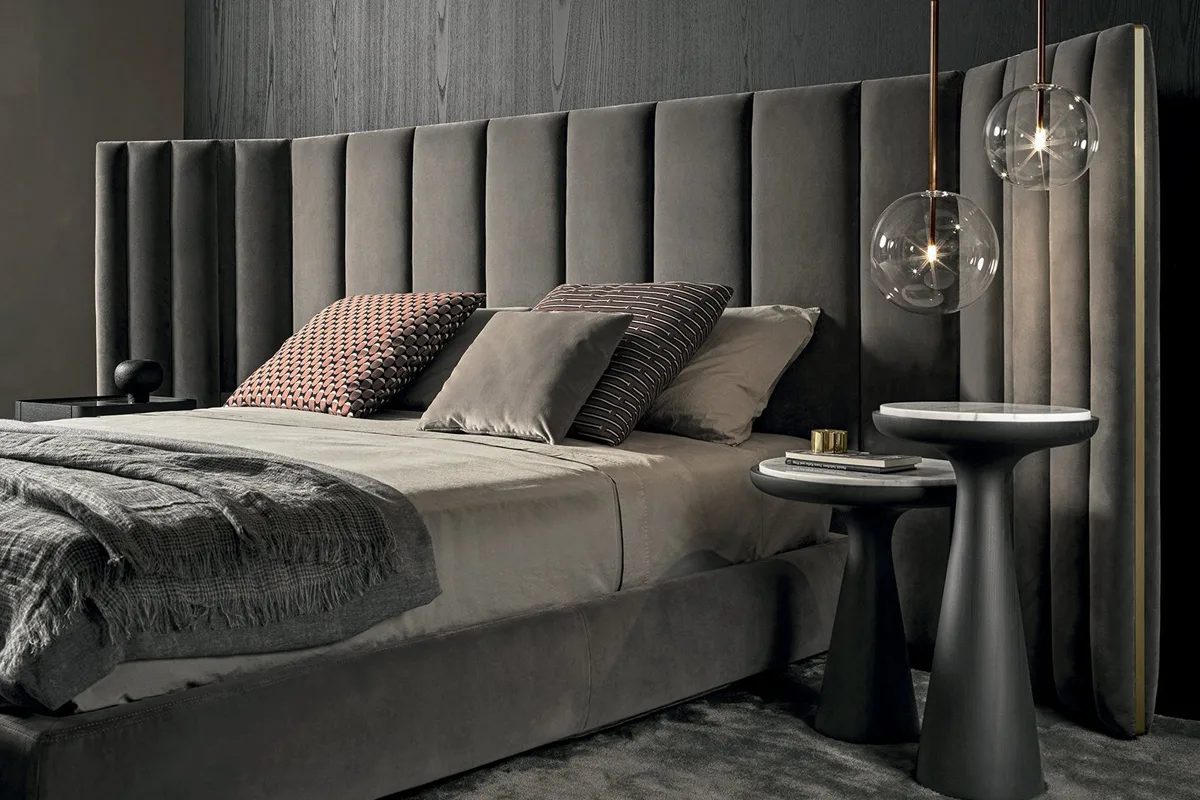 Jäähyväiset Verhoillulle Sängynpäädylle: Uusi Trendi On Omaperäinen, Edullinen Ja Maalaisromanttinen