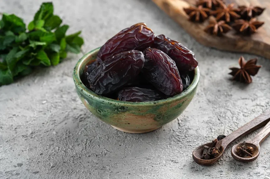 Taatelit – se yksi kuivattu hedelmä, joka pitää muistisi terävänä 90-vuotiaana