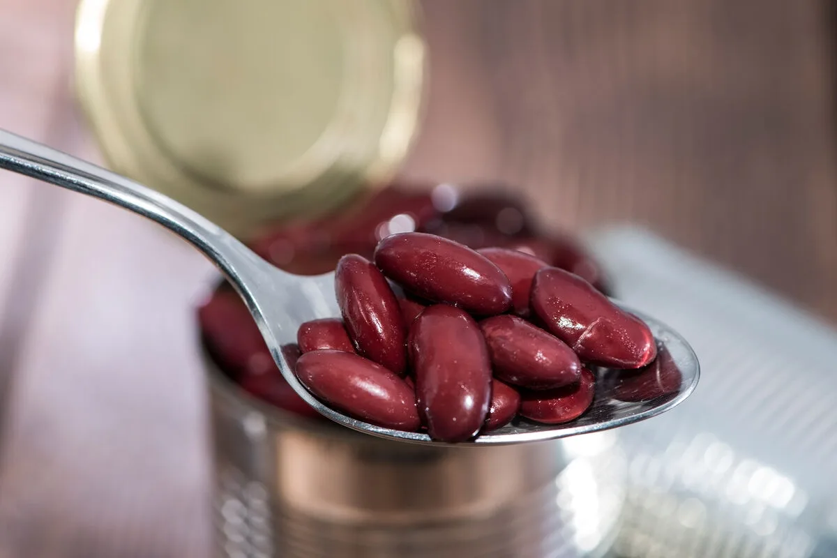 Nämä 6 terveellisintä säilykettä kuuluvat jokaisen keittiön perusvarastoon – ne pelastavat arjen ja tekevät hyvää koko keholle