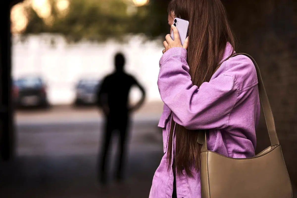 Kuinka tunnistaa salainen pakkomielle – 2 ratkaisevaa merkkiä ja täydellinen opas suojautumiseen